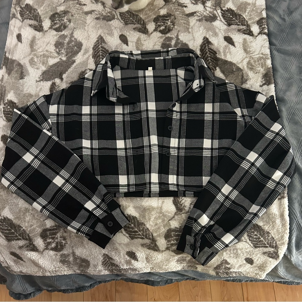 Cropped flannel